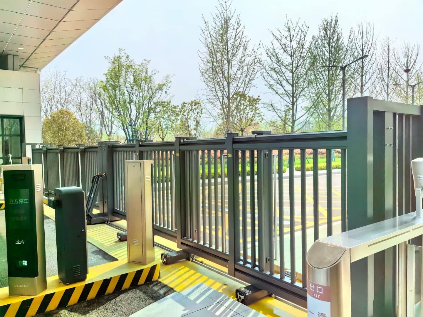 Cổng trượt tự động có chất lượng như thế nào là chuẩn?