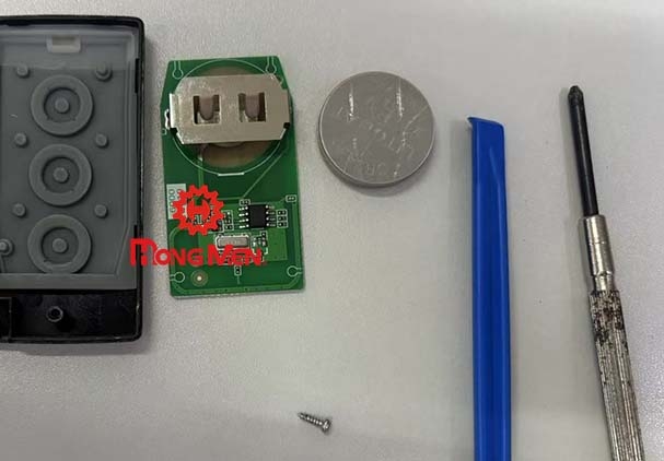 Hướng Dẫn Cách Sử Dụng & Thay Pin Remote Cổng Xếp HongMen