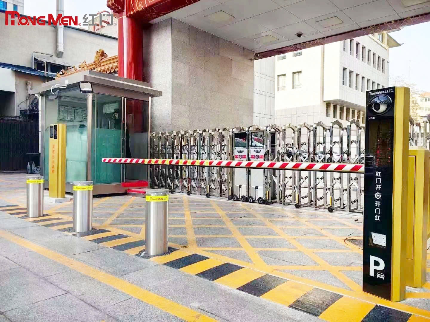 Máy nhận dạng biển số xe có phù hợp cho bãi đỗ xe ngoài trời không?