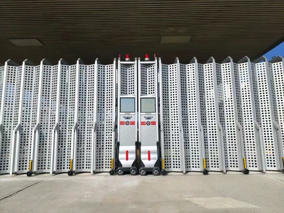 Muốn giữ sự kín đáo cho công trình hãy chọn loại cổng xếp này