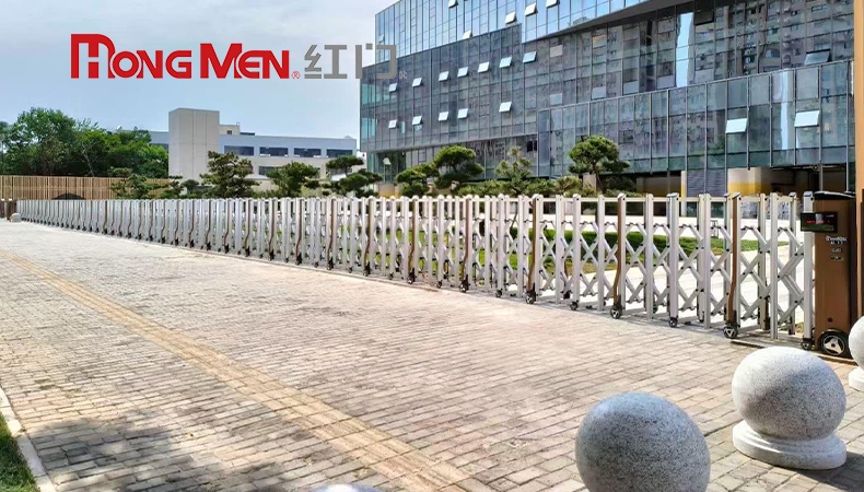 Các tính năng an toàn quan trọng của cổng xếp tự động mà bạn cần biết