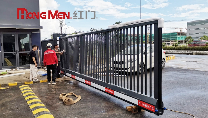 Giải Pháp Cổng Treo Hay Cổng Trượt Cho Công Trình Diện Tích Hẹp?