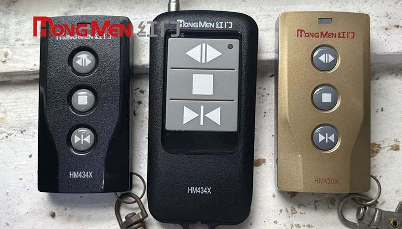 Hướng Dẫn Cách Sử Dụng & Thay Pin Remote Cổng Xếp HongMen