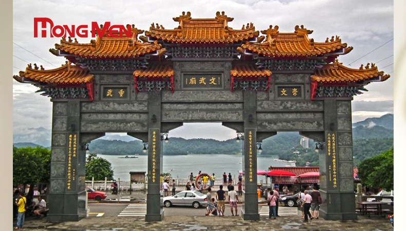 Sự bùng nổ của cổng nhôm đúc trong kiến trúc chùa vào năm 2023