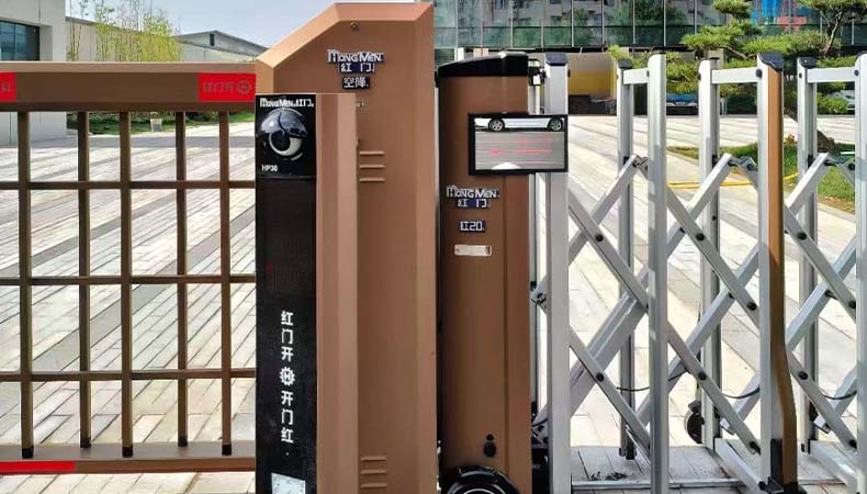 Tìm khả năng chịu được gió bão của cổng xếp tự động HongMen